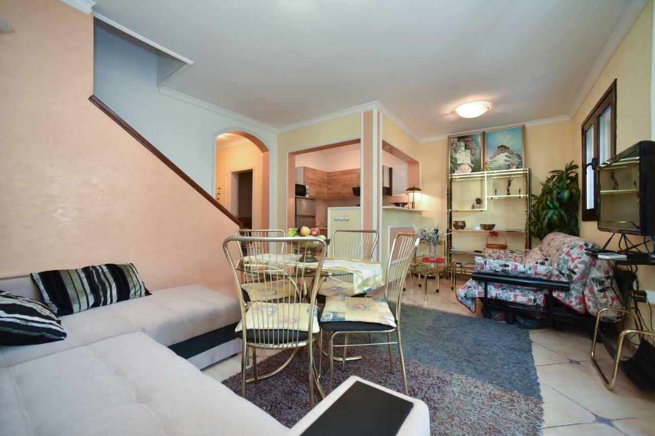 Bologna Apartments Budva Eksteriør bilde