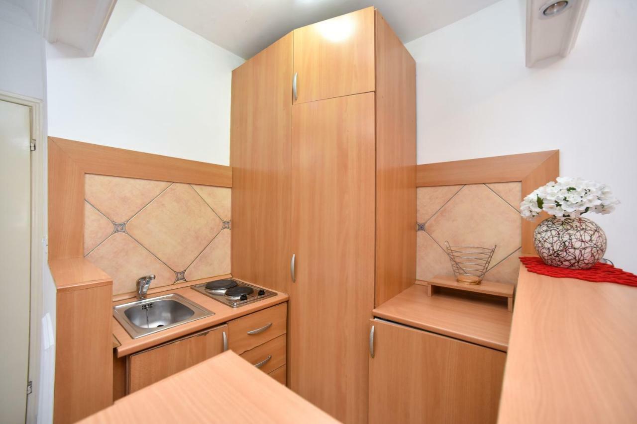 Bologna Apartments Budva Eksteriør bilde