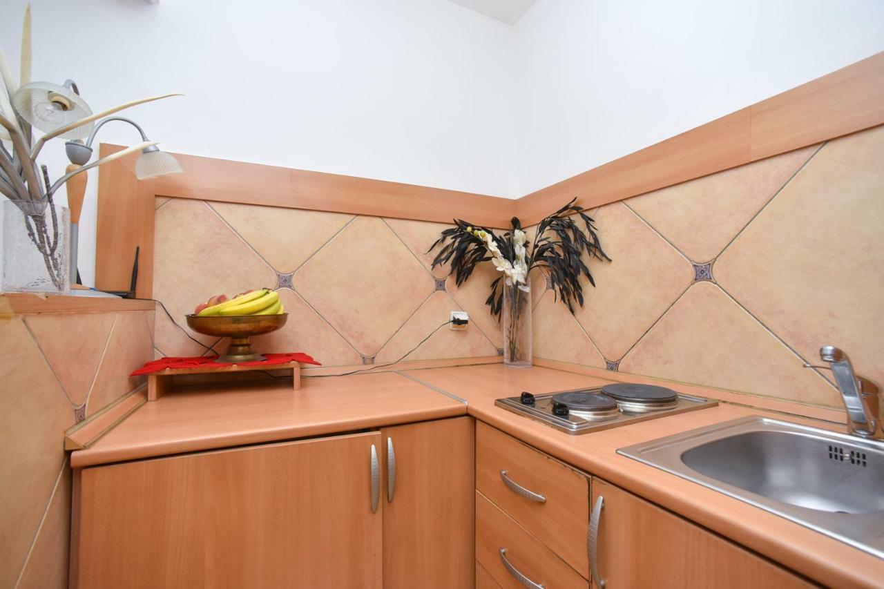 Bologna Apartments Budva Eksteriør bilde